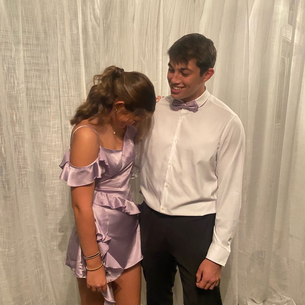 Chic Lavender Ruffle Mini Dress